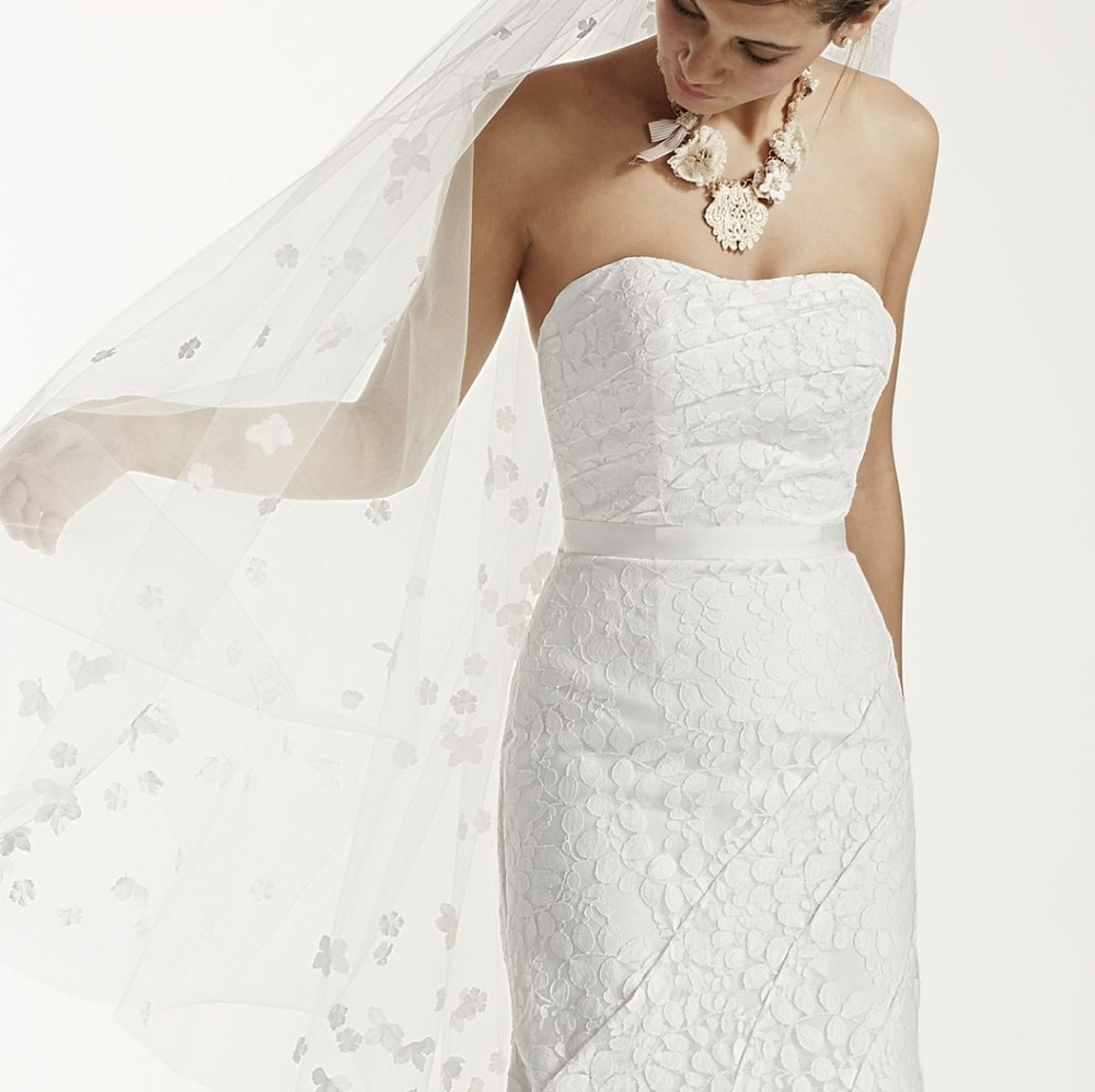 NWT! Galina Strapless Lace Sheath Wedding Gown